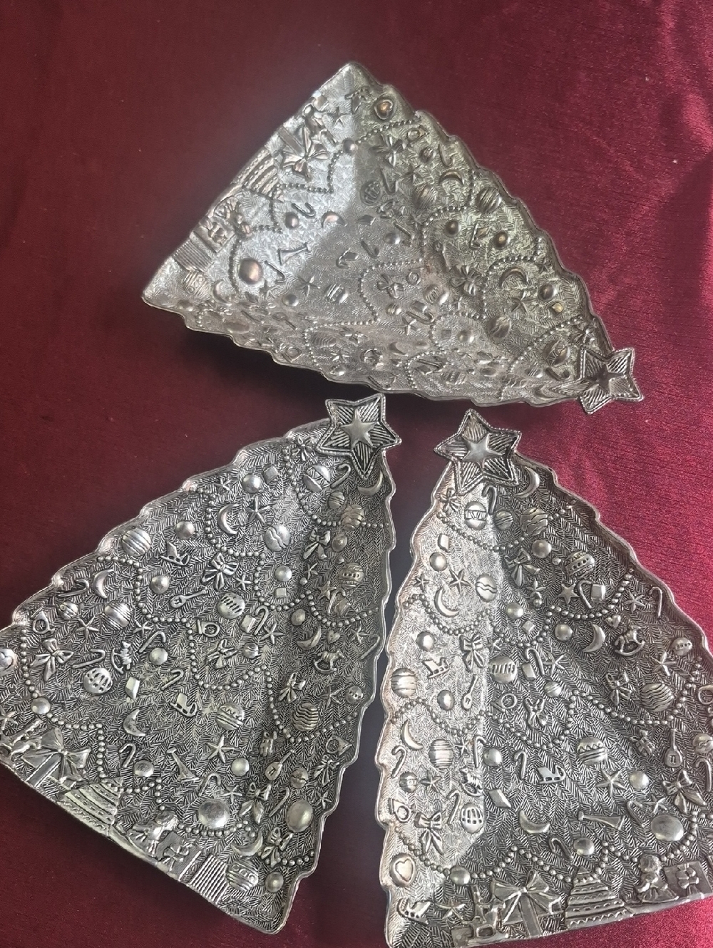International Silver Decorative Metal Holiday Tree Trinket Dishes - Set of 3